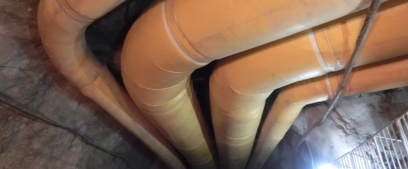 9e28d9_05a2477305be4b50932e9fdfbcc04ac1~mv2_d_4608_3456_s_4_2